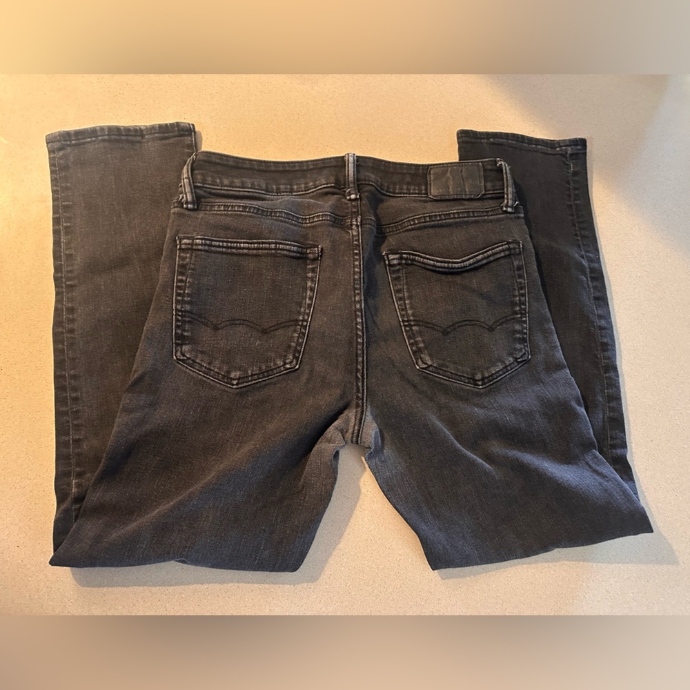 Men’s American Eagle Jeans - Picture 3 of 5